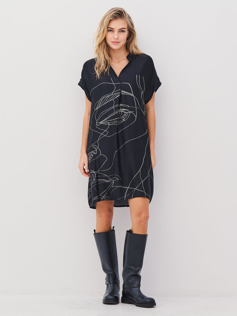 NÜ ABBI tunic Dresses Black mix