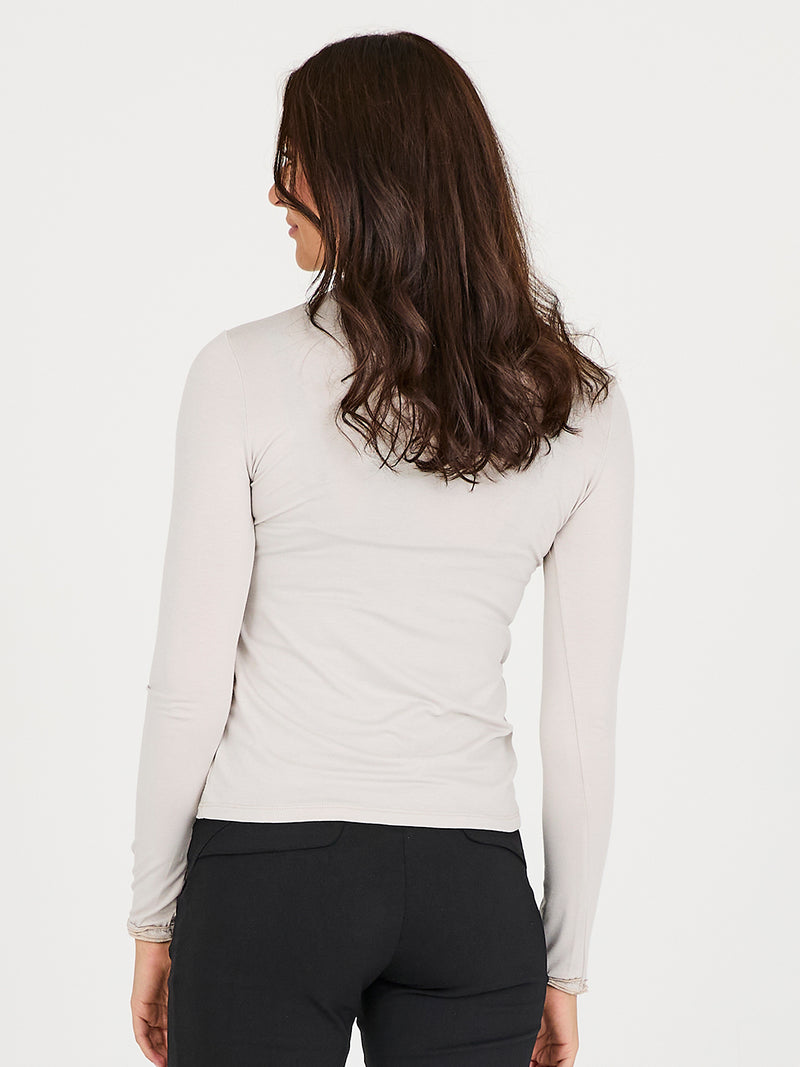 NÜ ADELE turtleneck tee Tops and T-shirts 112 Bone