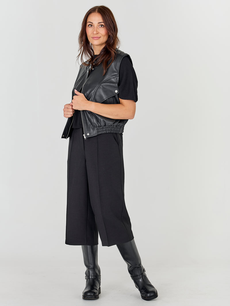 NÜ ALINA shorts Shorts Black