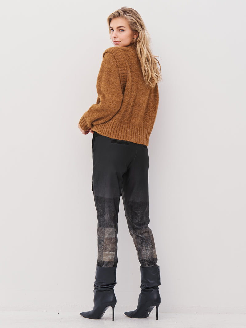 NÜ ANNA trousers Trousers Black mix