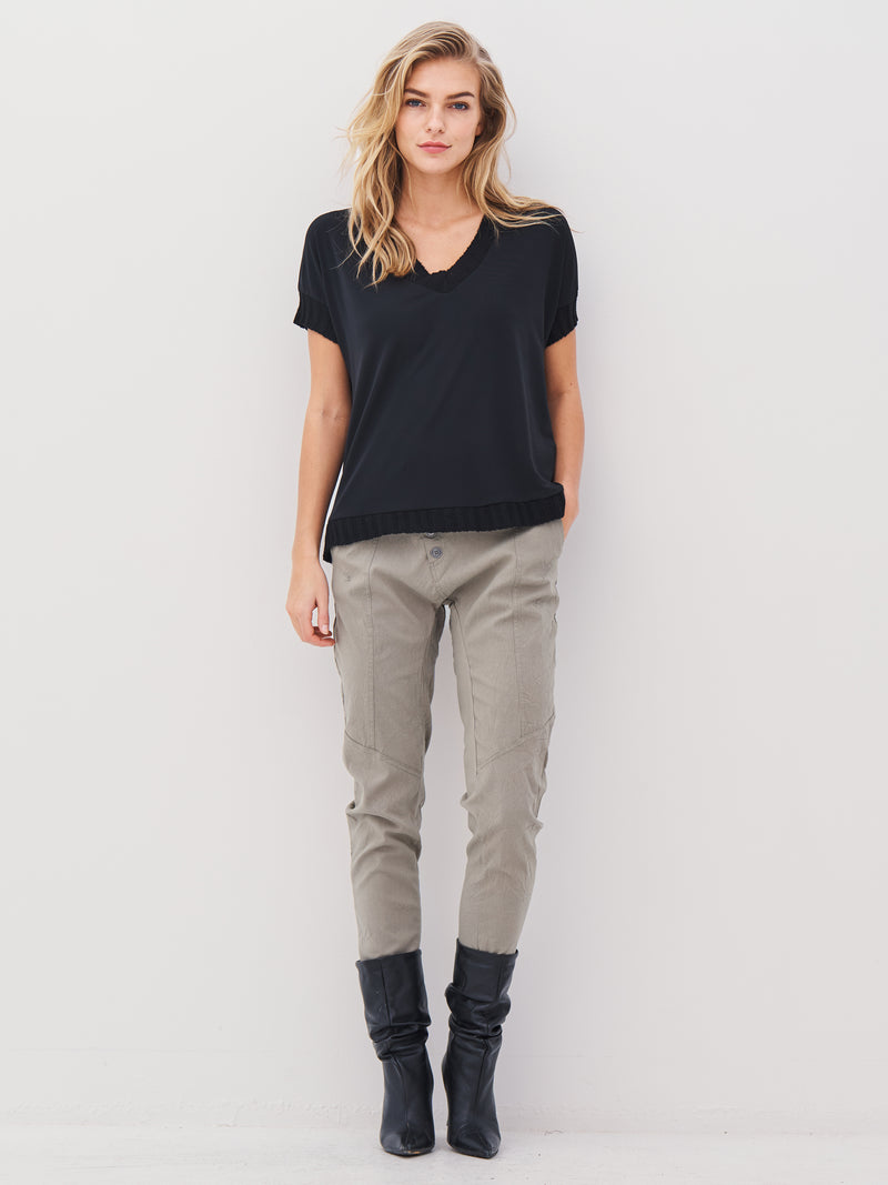 NÜ ANNIA top Tops and T-shirts Black