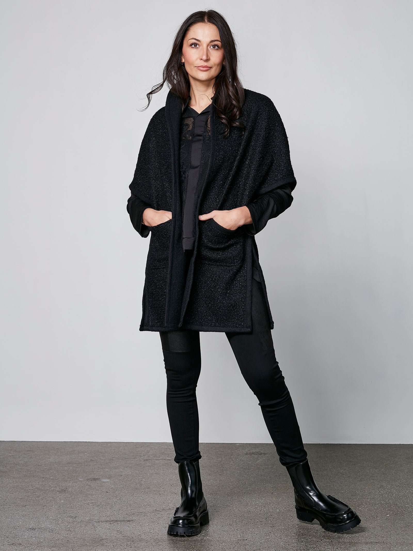 ARIA vest - Black – NÜ Denmark - INT.