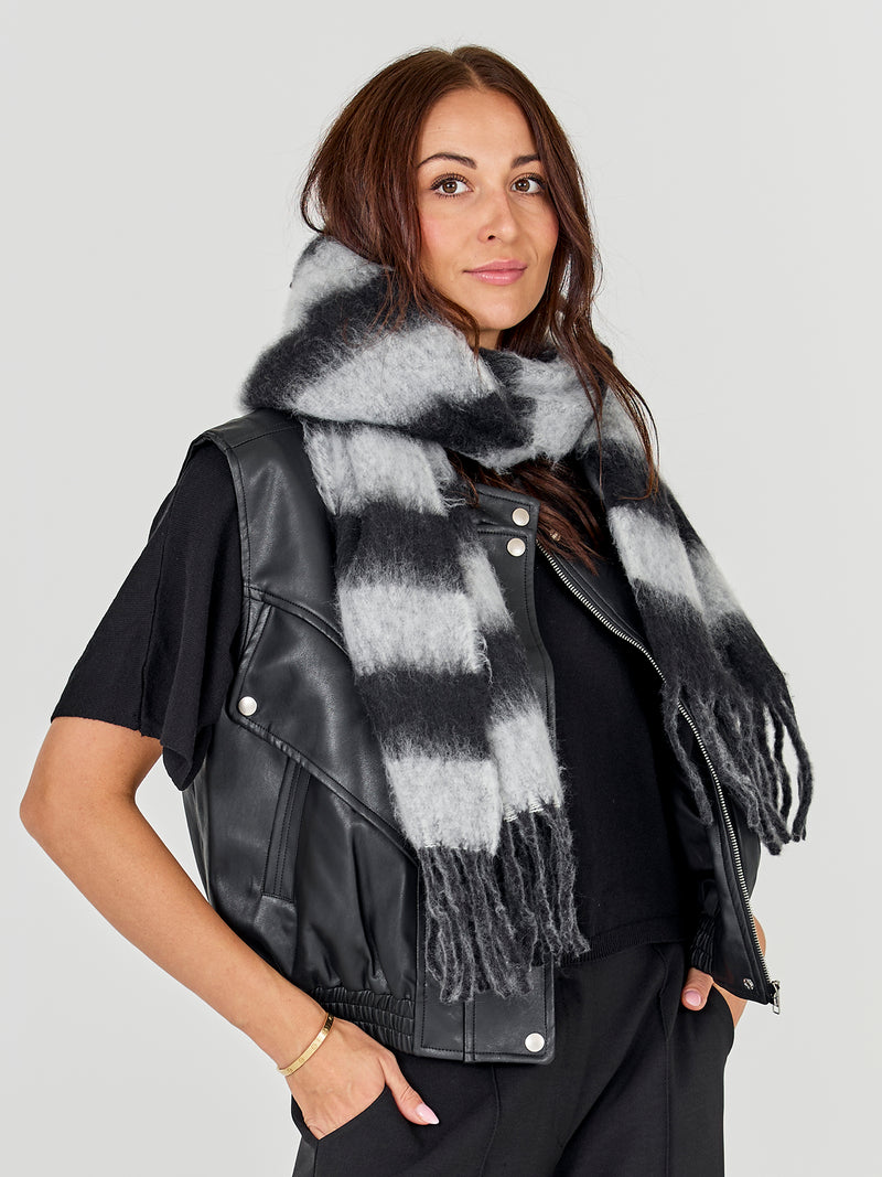 NÜ Aya Scarf Stripe Accessories Black mix