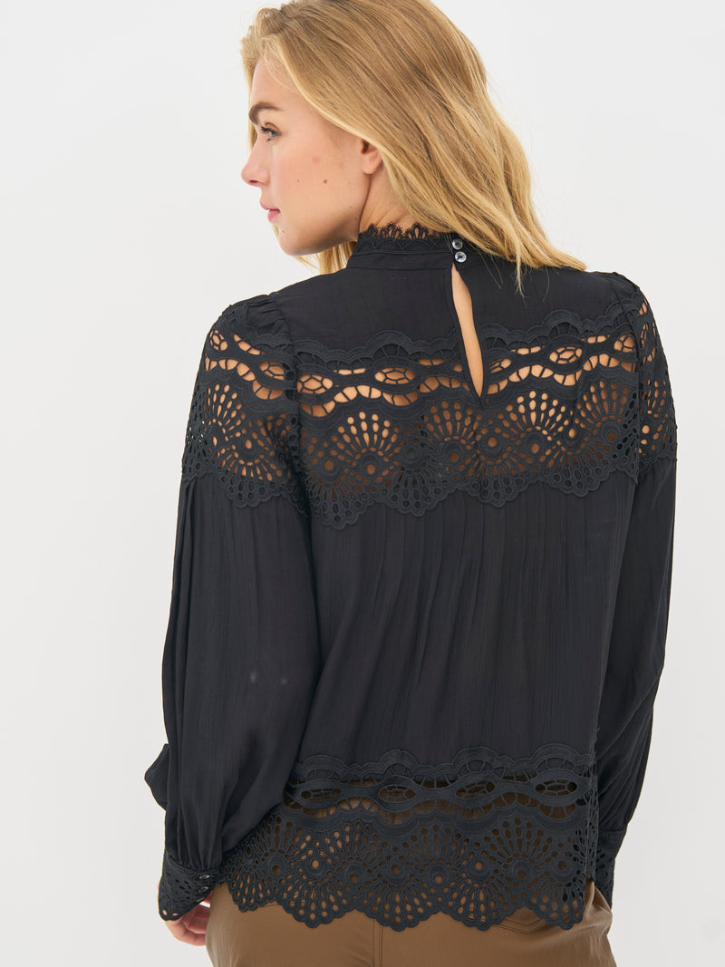 NÜ BACH shirt Shirts Black