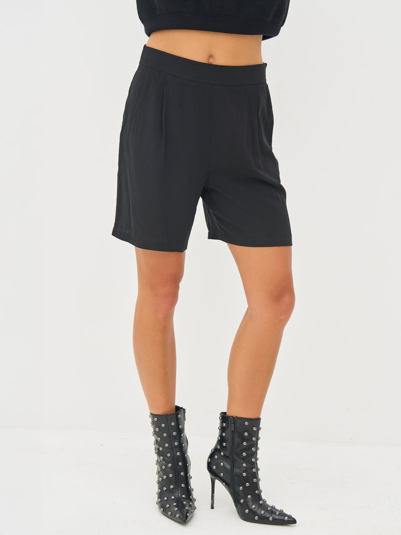 NÜ BADIA shorts Shorts Black
