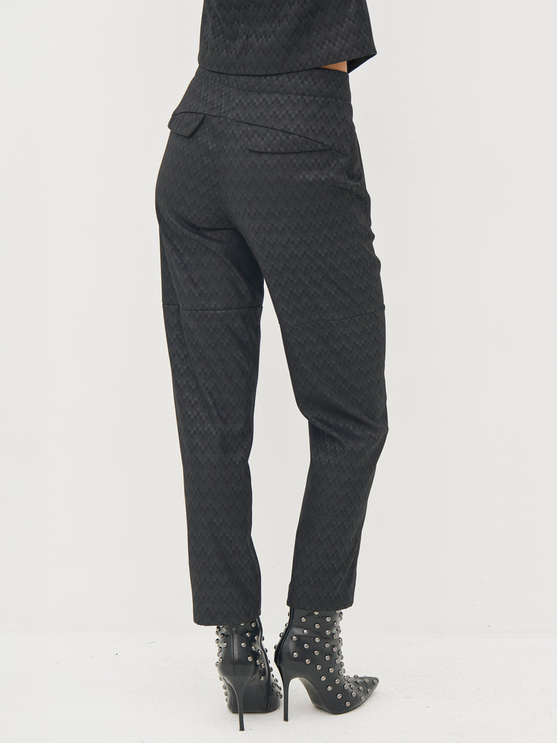 NÜ BINE trousers Trousers Black