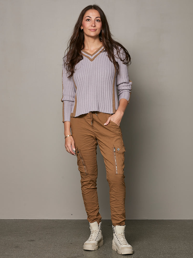 NÜ CARMEN cargo trousers Trousers 150 Sand