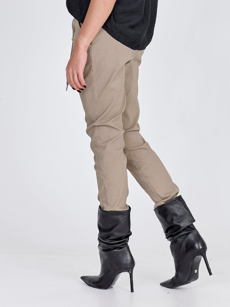 NÜ CARMEN plain trousers Trousers 112 Bone