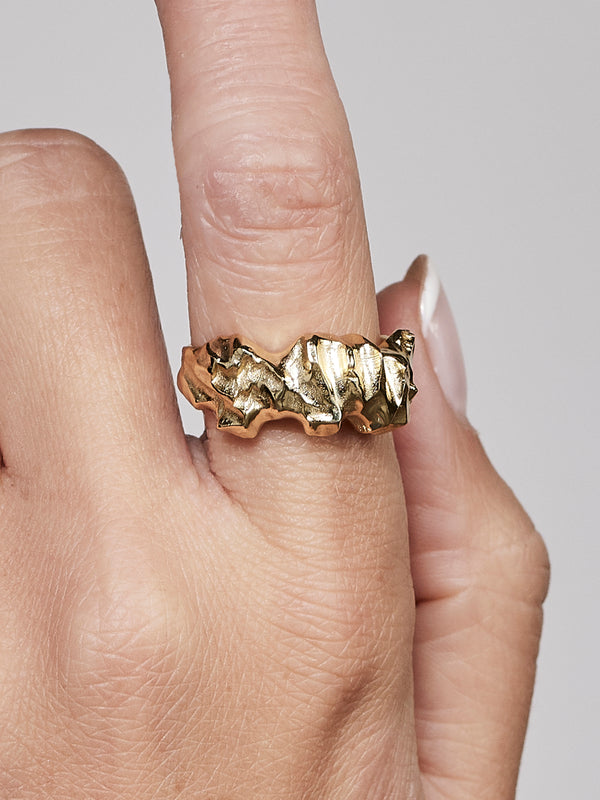 NÜ Cave No. 8 Ring Jewellery 011 Gold
