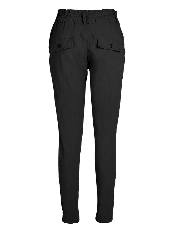 NÜ TRILLE trousers Trousers Black