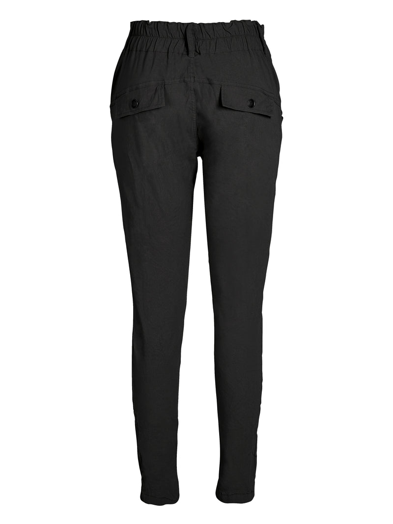 NÜ TRILLE trousers Trousers Black