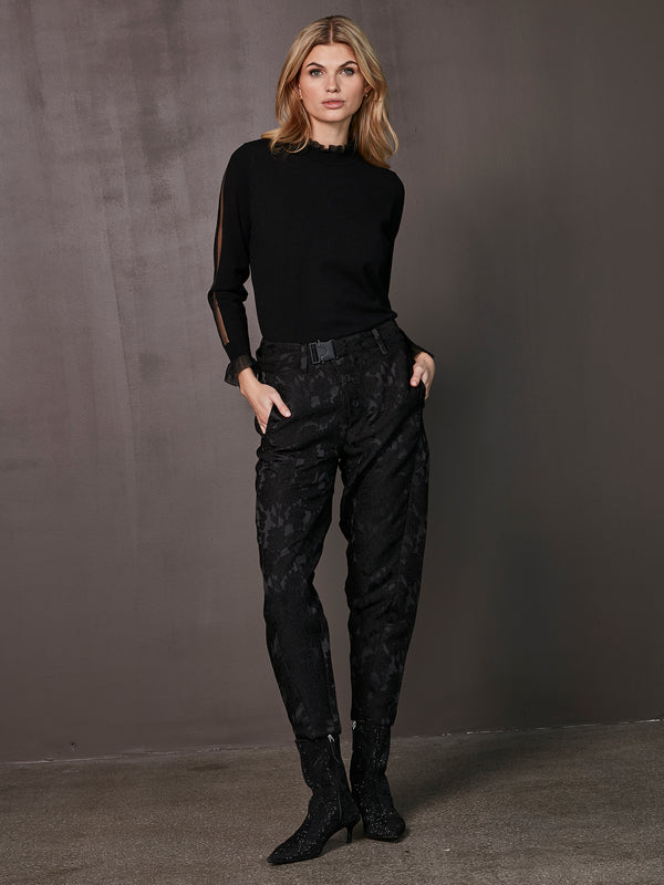 NÜ XINYAN trousers Trousers Black