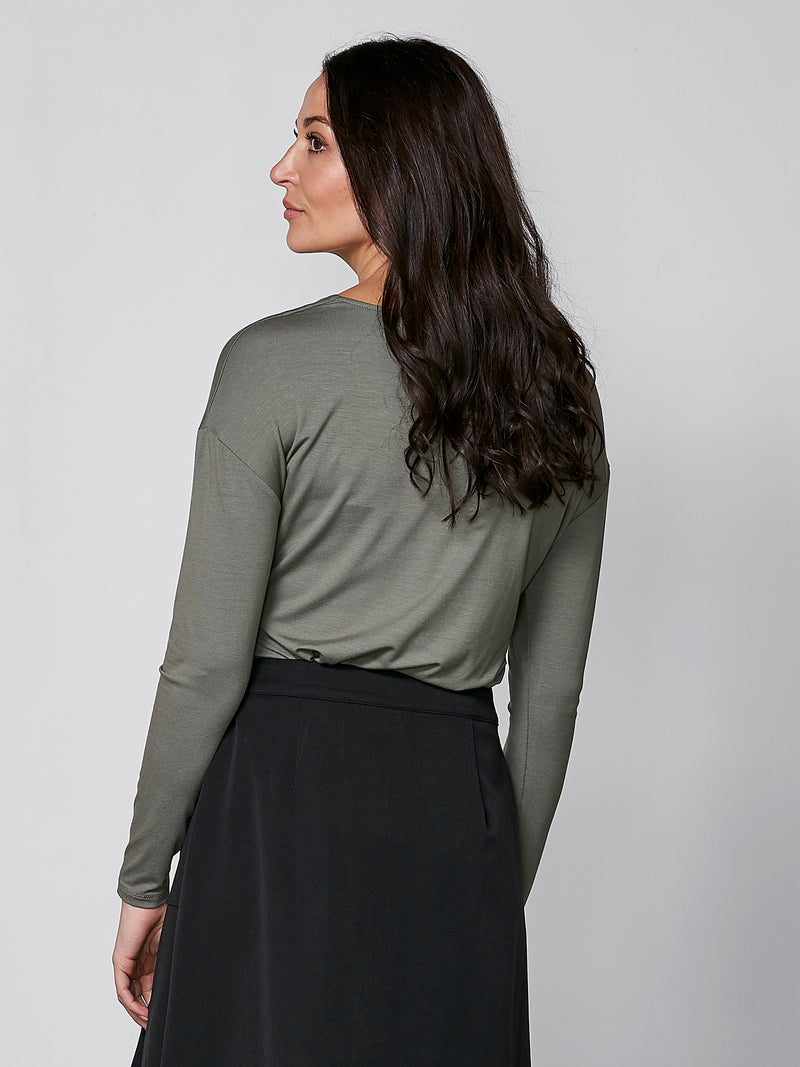 NÜ YASMI long-sleeved t-shirt Tops and T-shirts 316 Olive