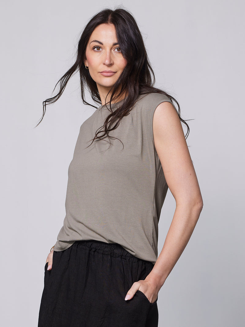NÜ YASMI top Tops and T-shirts 230 Mud