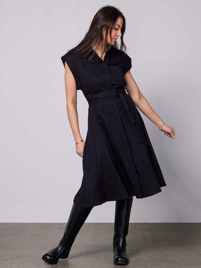 NÜ YMKE short-sleeved dress Dresses Black