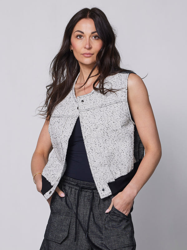 NÜ ZILMA linen vest Vests 150 Sand mix