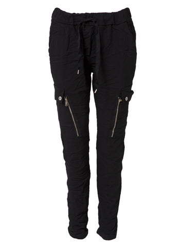 NÜ CARMEN cargo trousers Trousers 000 Solid black